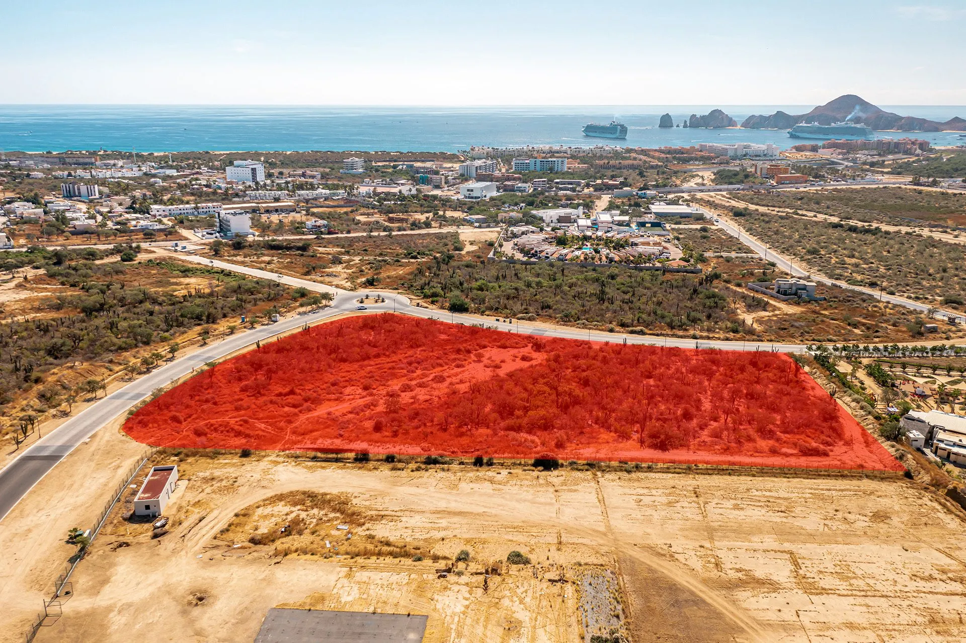 Lot III, is an excellent option for comercial or residential development. This 6.8 acre parcel is located inside one of the most popular communities in Los Cabos.