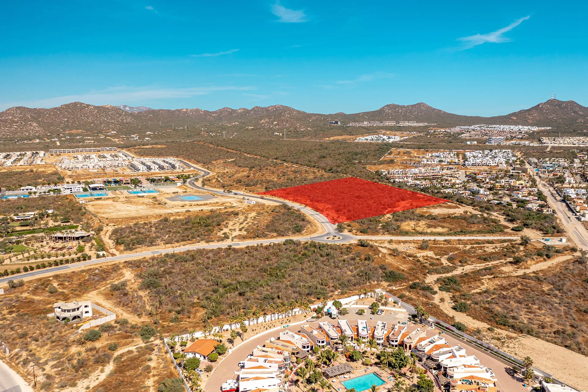 Lot VIII-B, is an excellent option for residential development. This 9.5 acre development parcel is located inside one of the most popular communities in Los Cabos. With a natural downward slope this lot offers incredible views of Cabo's bay.
