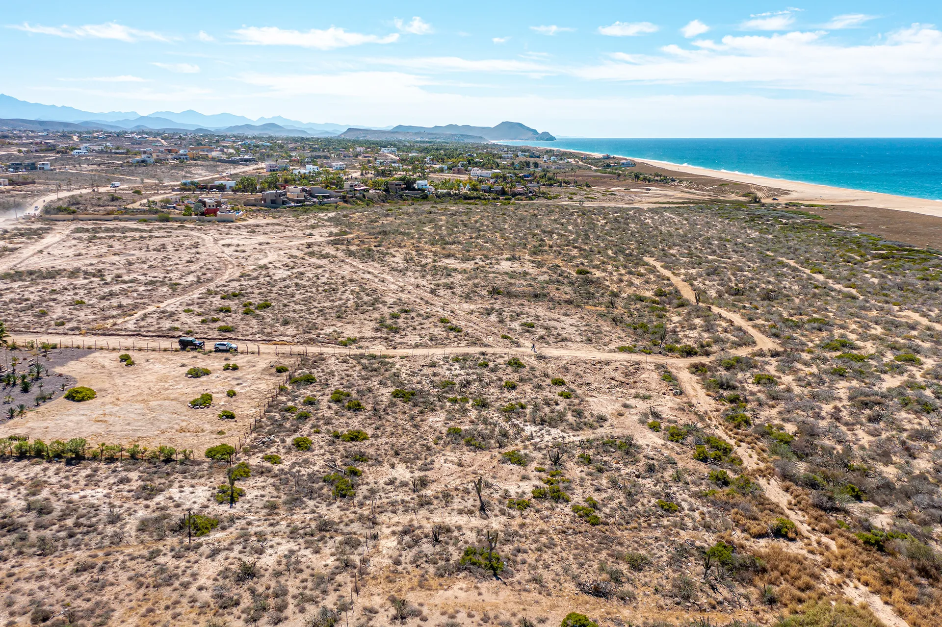 Belalus One Acre lot size is situated only 3 miles from downtown Todos Santo